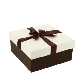 Коробка подарочная Ромб-крупный с бантом тиснение квадрат слоновая кость-шоколадный 190х190х90