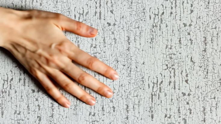 Как смотрятся Обои Green Walls Кора С40 4116 06 молочная вуаль абстракция в интерьере — видеообзор Saray